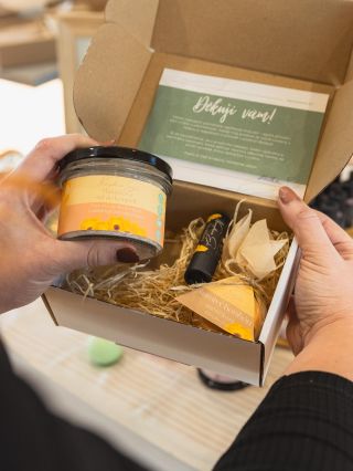 Vánoční měsíčkový balíček 🎄 Dárek, který potěší všechny, co mají citlivou pokožku ✨ Měsíček je totiž zázračná bylinka,...